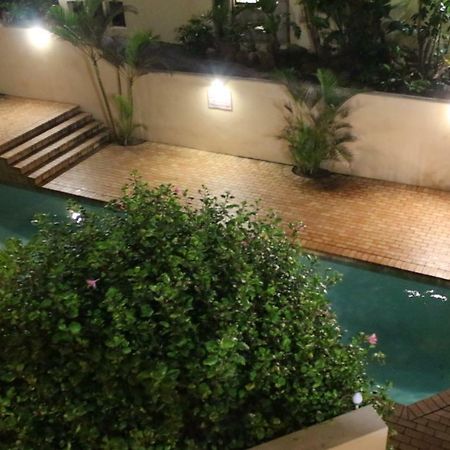 Beachfront Luxury @ Umhlanga Durban Buitenkant foto
